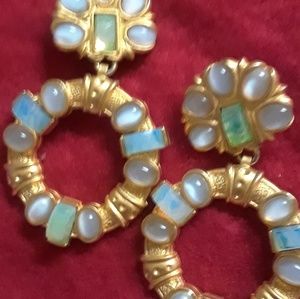24 kt.gold  plated white jelly opal clip earrings